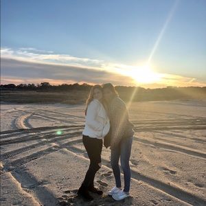 Meet your Posher, Lina